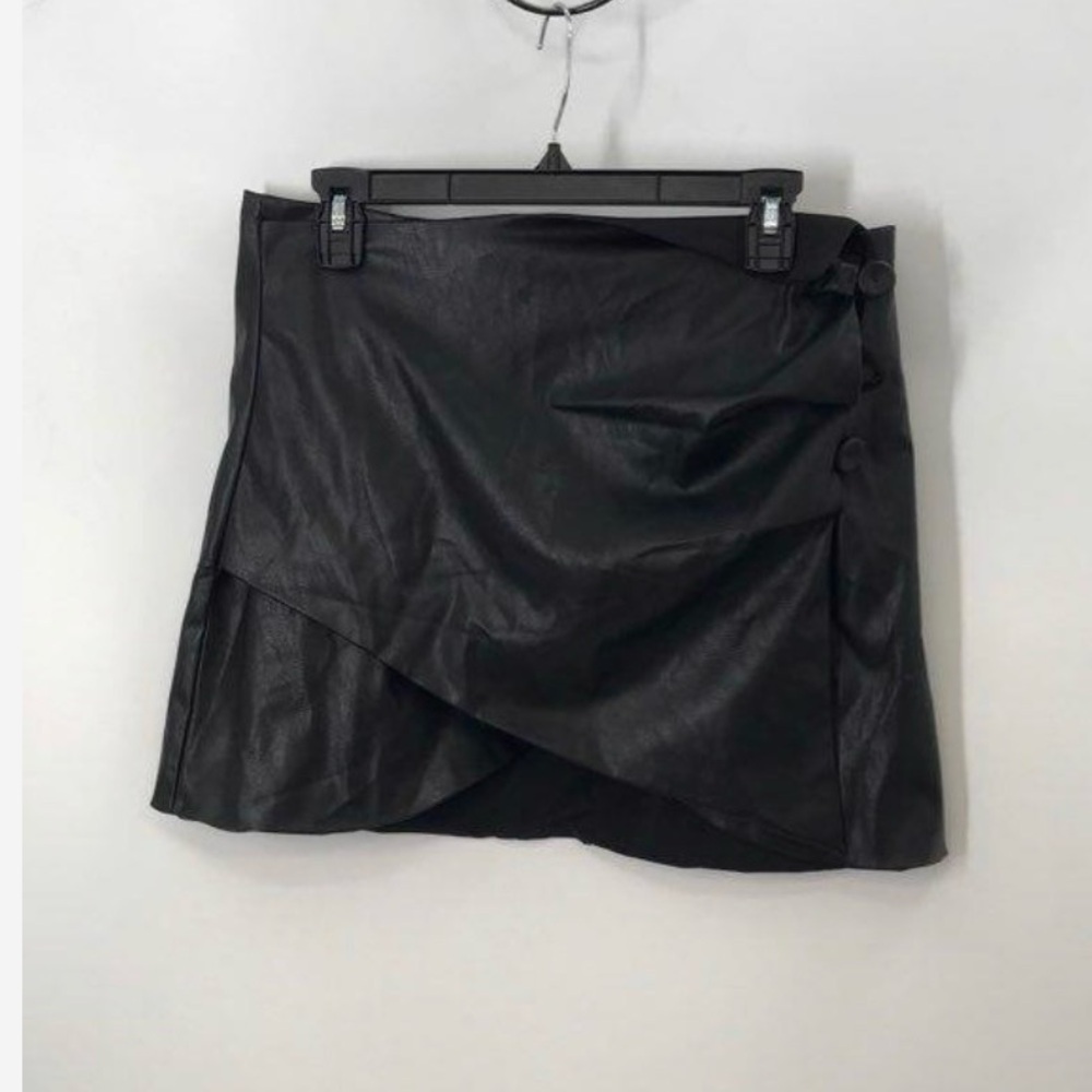 NONchalant Black Mini Skirt